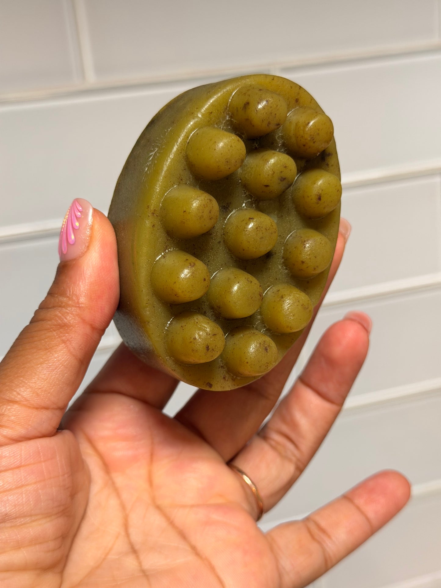 Avocado shampoo bar